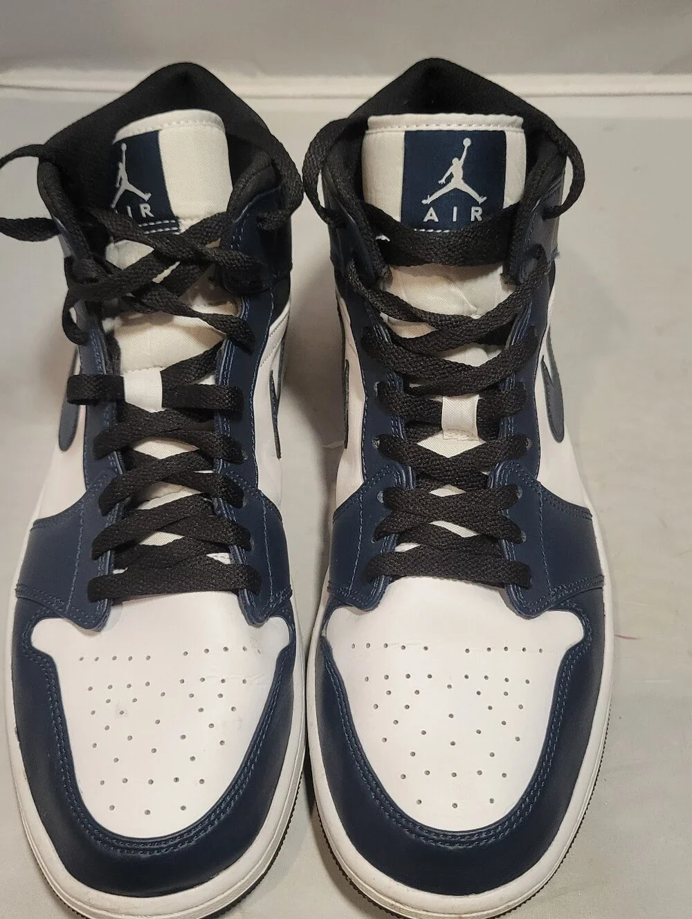 Nike AIR JORDAN 1 Mid SE Mens Basketball Shoe Size 12 navy and white